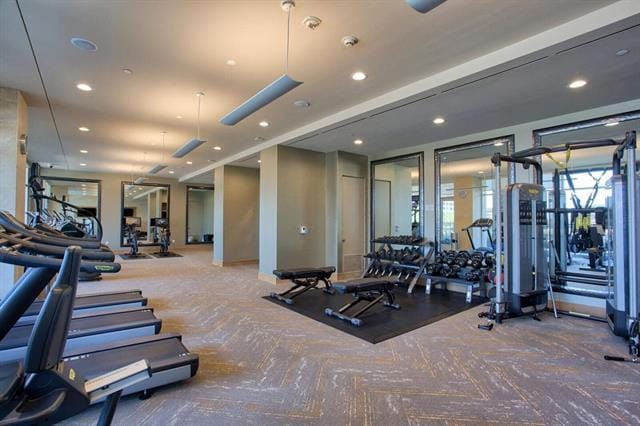 Building Photo - 2212 McKinney Ave