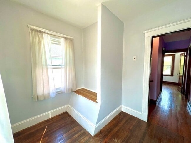 Building Photo - 6 Imbaro Rd