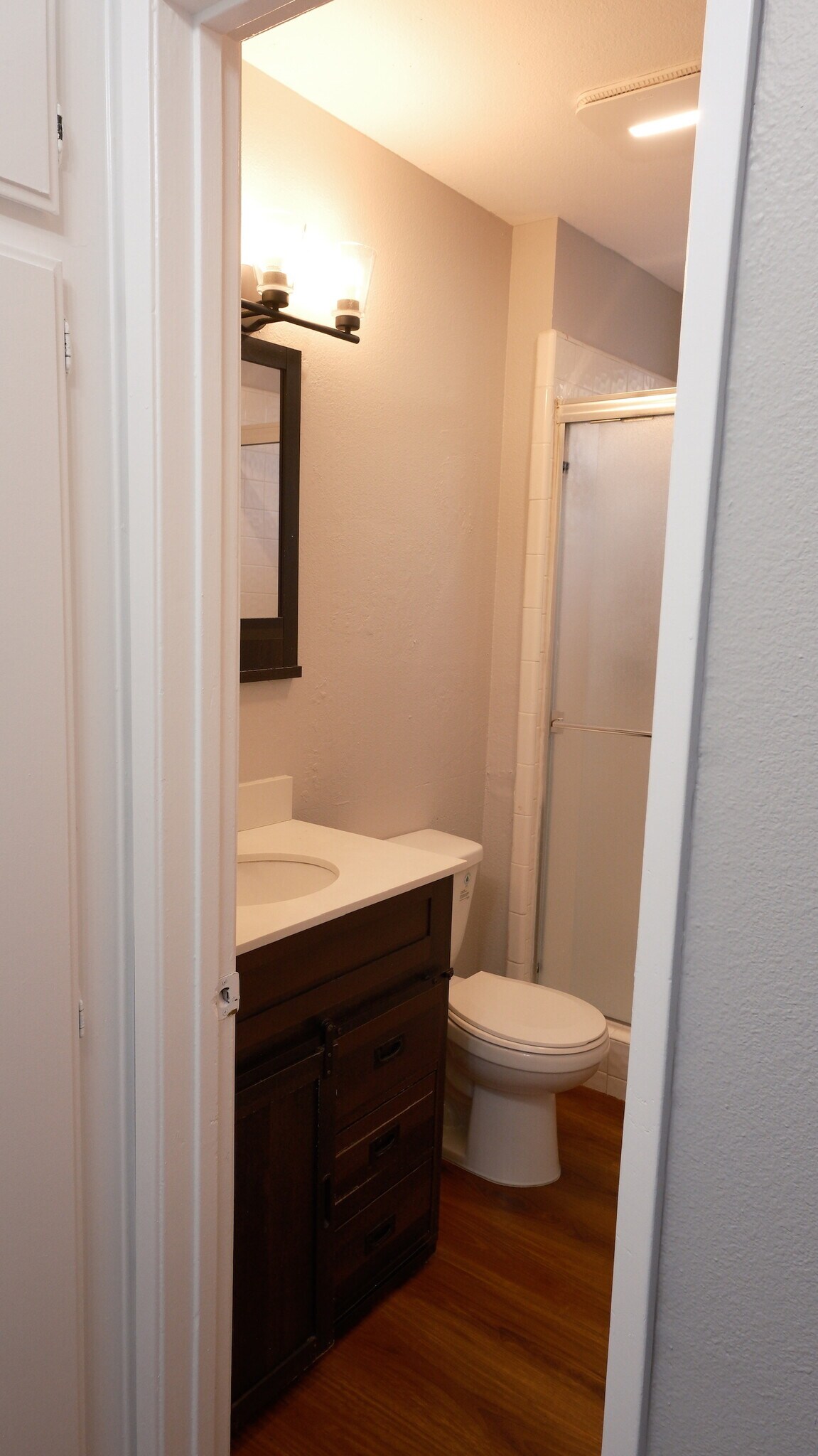 Building Photo - 18555 Collins St