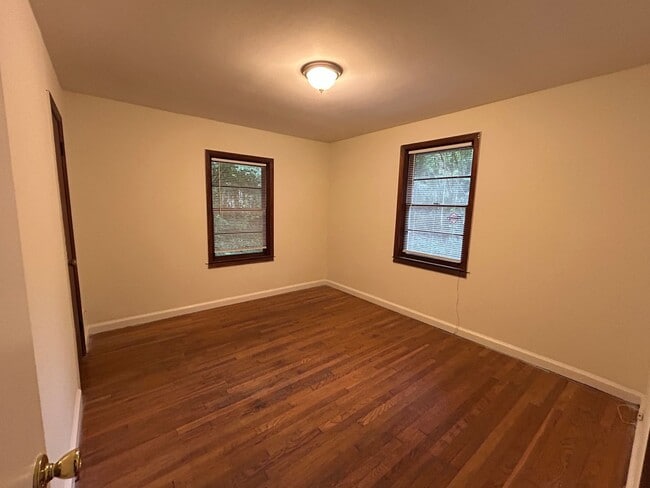 Building Photo - Brick Ranch on Unfinished Basement