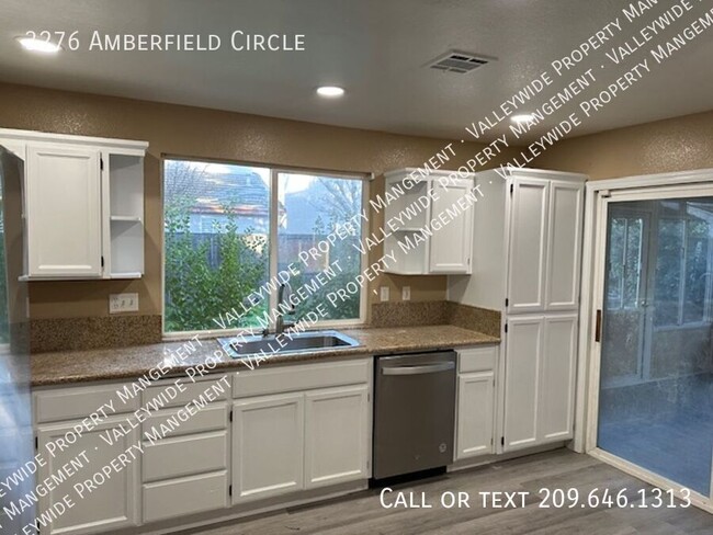 Building Photo - 3276 Amberfield Cir