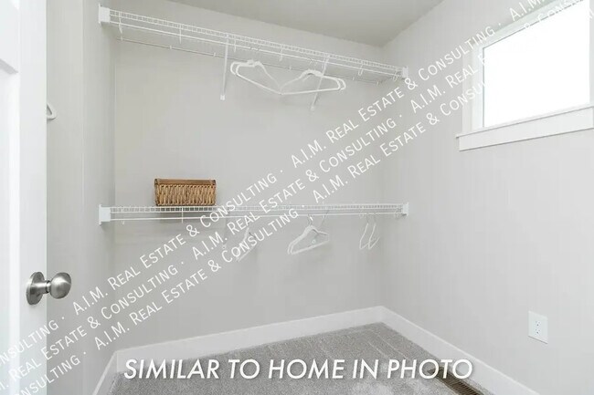 Building Photo - 4416 NE Timber Ln