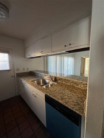 Building Photo - 13424 Blossomheath Ln