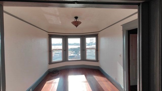 living room - 3334 Elmwood Ave