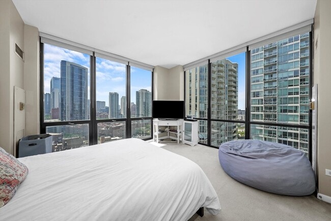 Building Photo - 435 W Erie St