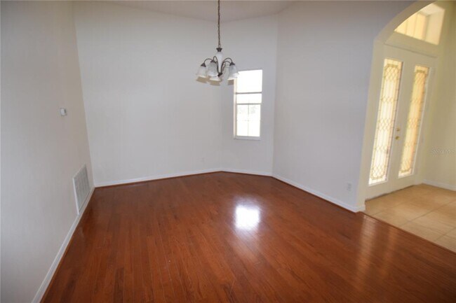 Building Photo - 2604 Lutza Way