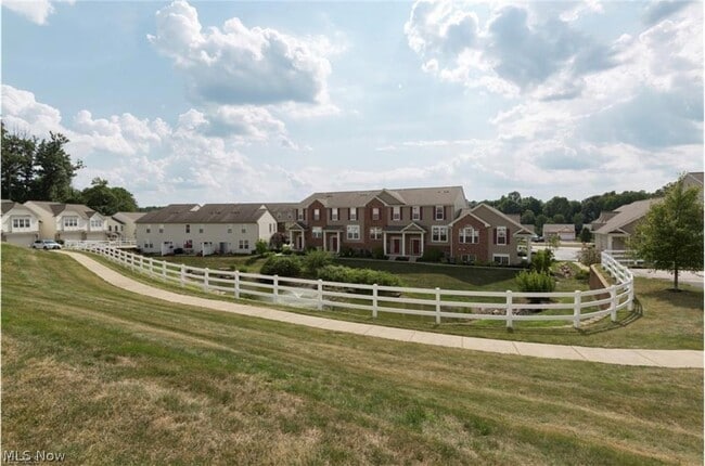 Building Photo - 442 Turner Dr