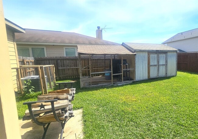 Building Photo - 15623 Harris Canyon Ln