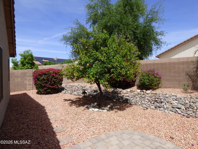 Building Photo - 9516 N Flynn Way