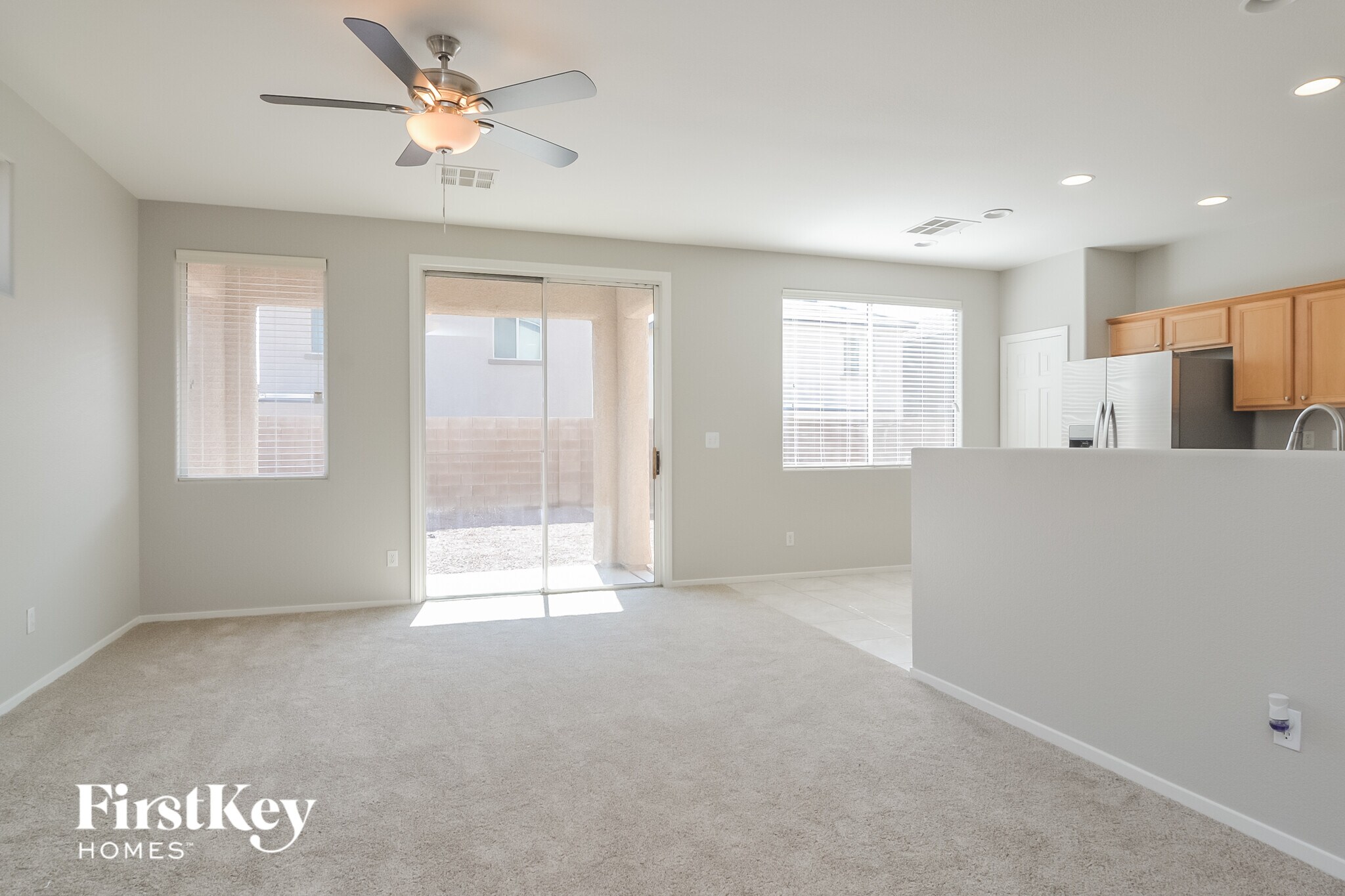 Building Photo - 4946 Copperlyn St