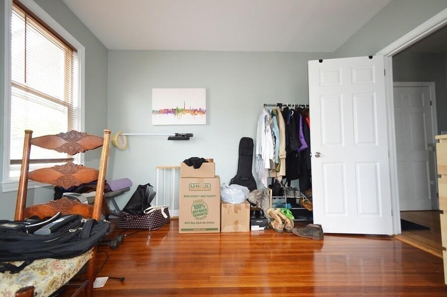 Building Photo - 78 Parsons St