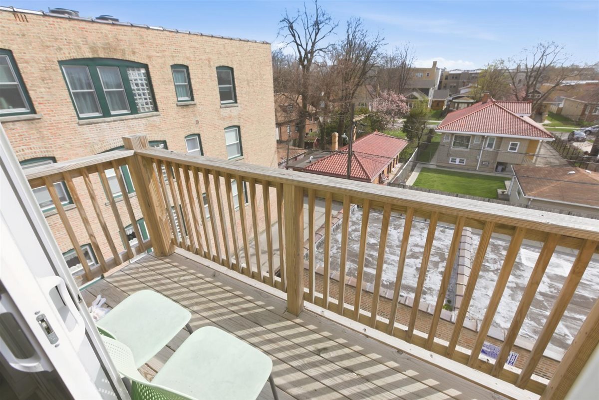 Building Photo - 4939 N Saint Louis Ave