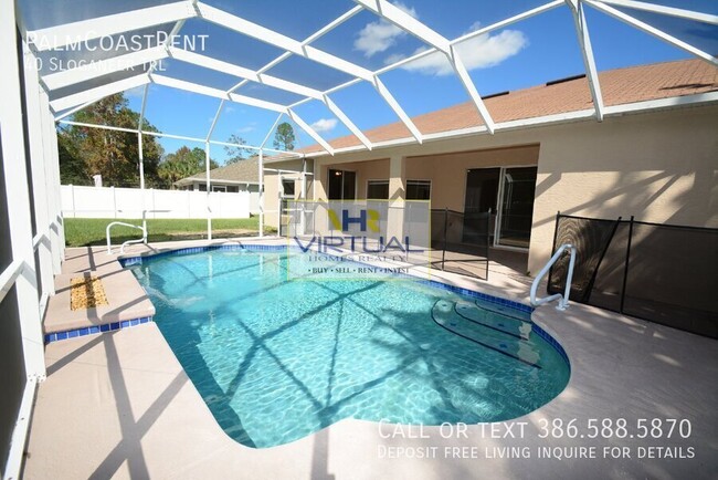 Building Photo - Pool Home with 4 bed, 2 bath located in Se...