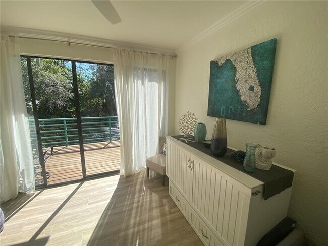 Building Photo - 2286 Anchorage Ln