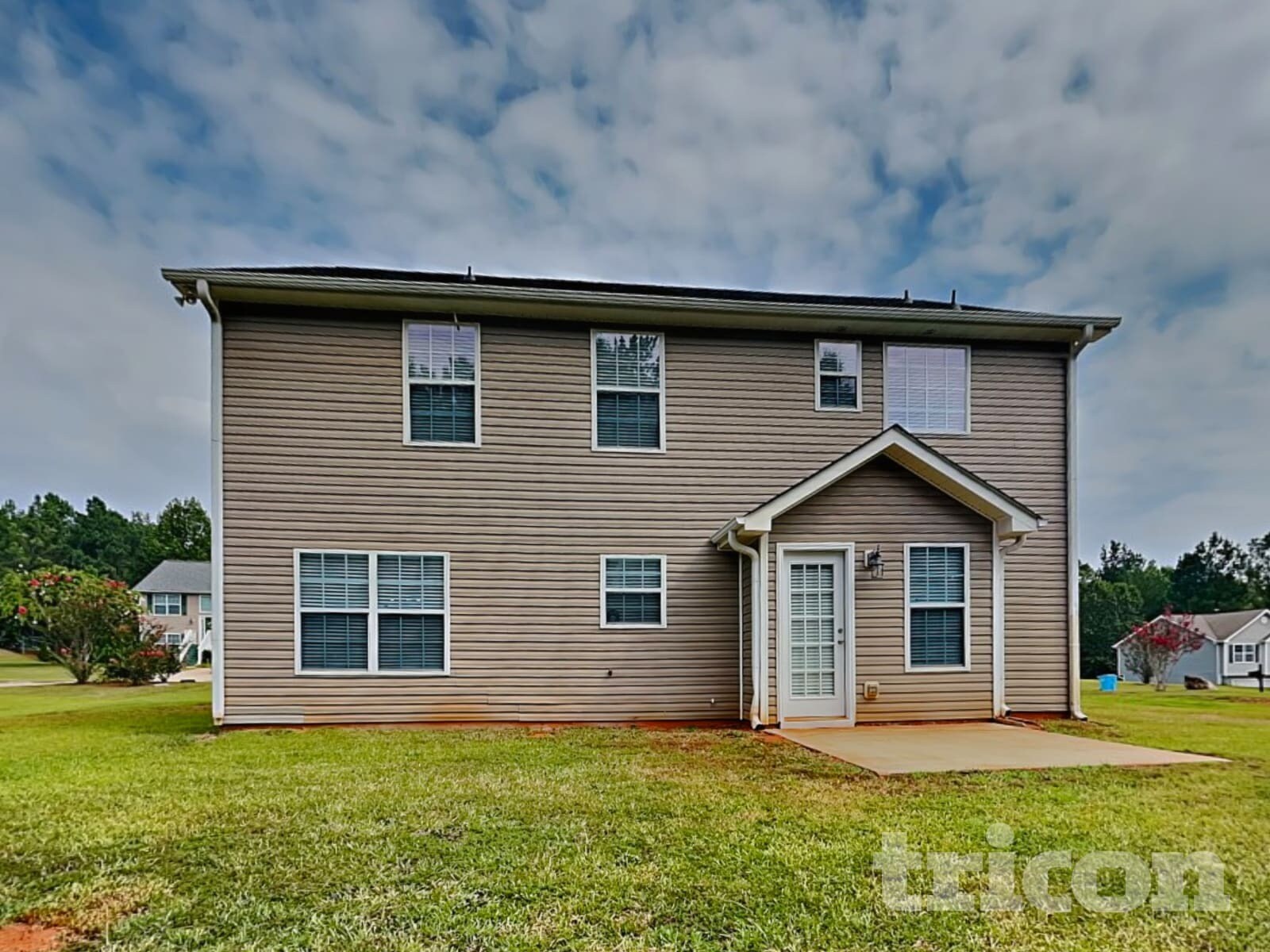 Building Photo - 30 Kendall Ln