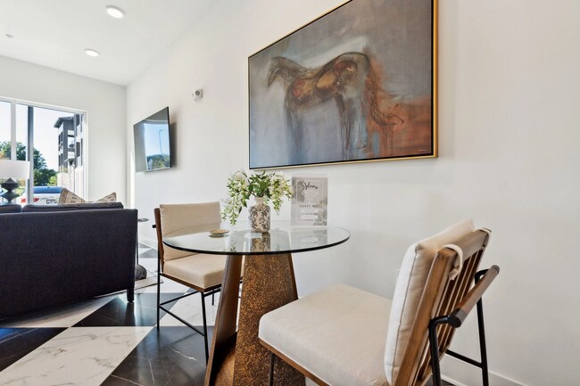 Building Photo - 4670 Merchants Park Cir