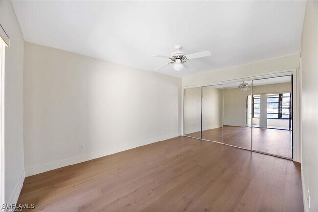 Building Photo - 3625 Boca Ciega Dr