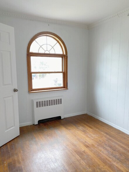 bedroom - 72 Butler Pl