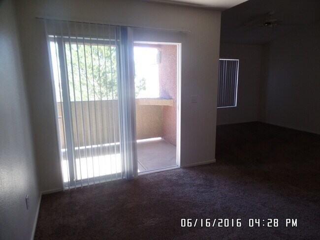 Building Photo - 2 BDRM 2 BATH CONDO IN GATED TUSCANO COMMUNITY IN THE SW