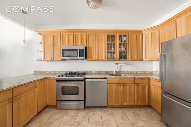 Building Photo - 132 W 123rd St