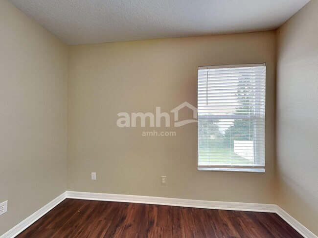 Building Photo - 1720 Portcastle Cir