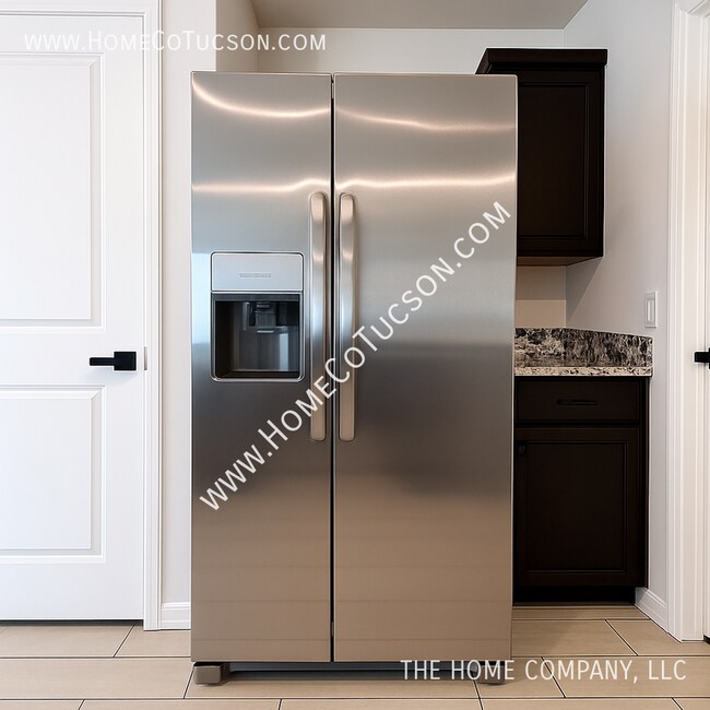 Building Photo - 8558 W Jackdaw Ct