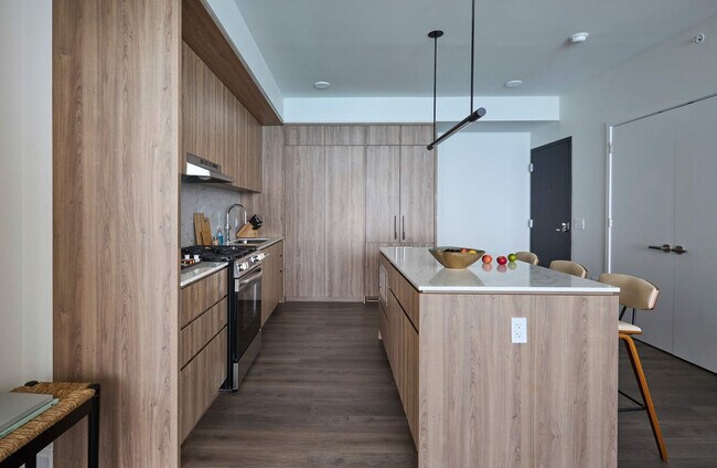 Building Photo - 1000 S Michigan Ave