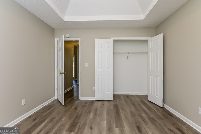 Building Photo - 117 Meadow Creek Ct