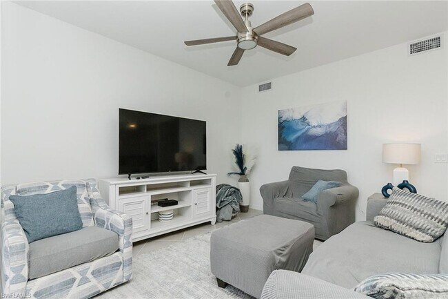 Building Photo - 5749 Double Eagle Cir