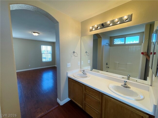 Building Photo - 2636 Living Rock Ave