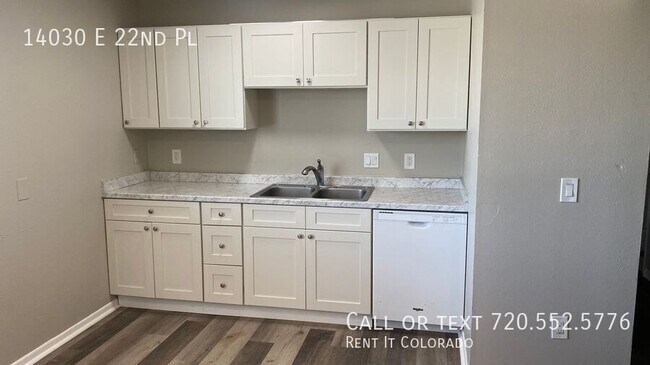 Building Photo - 14030 E 22nd Pl