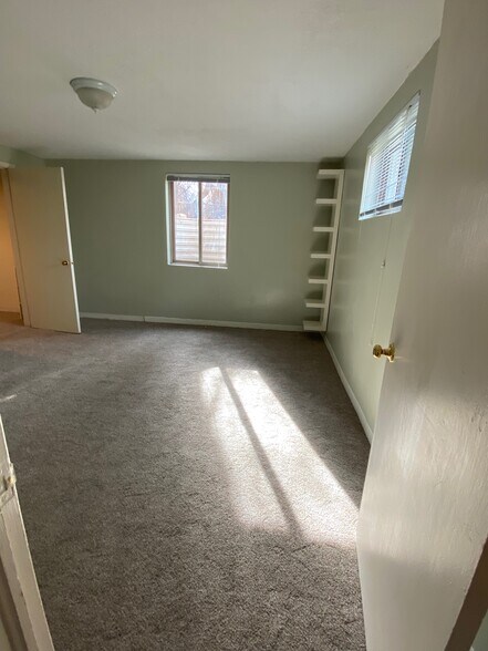 Building Photo - 3472 S 1100 E