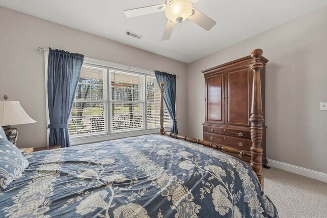Building Photo - 1071 Carnoustie Dr