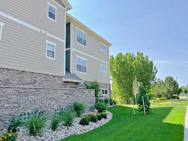 Building Photo - 4612 Hahns Peak Dr
