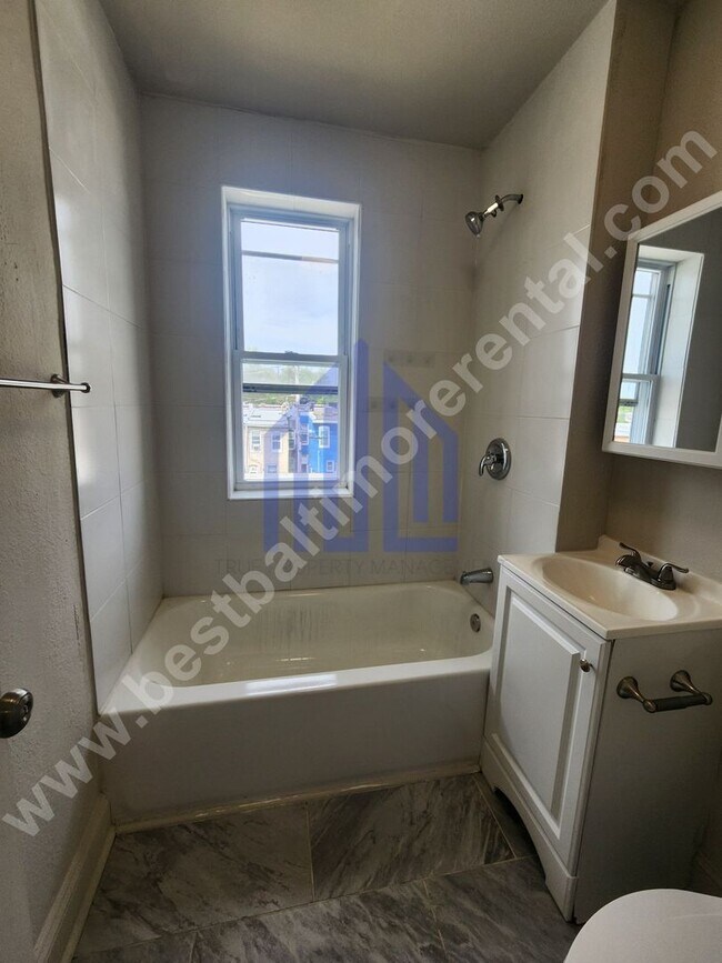 Building Photo - 109 Wheeler Ave