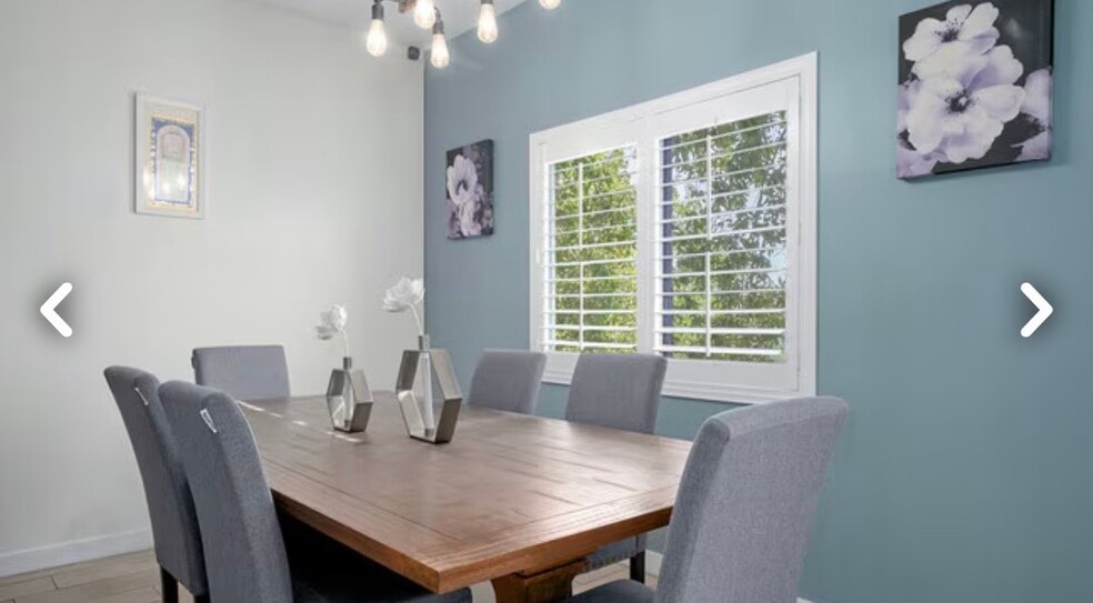 Building Photo - 121 S Palm Dr