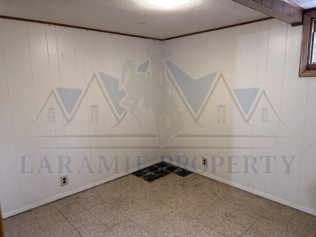 Building Photo - 911 S 9th St