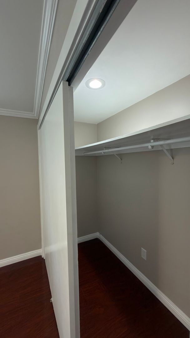 Building Photo - **BEAUTIFUL FOUR BED TWO BATH HOME IN DUARTE **