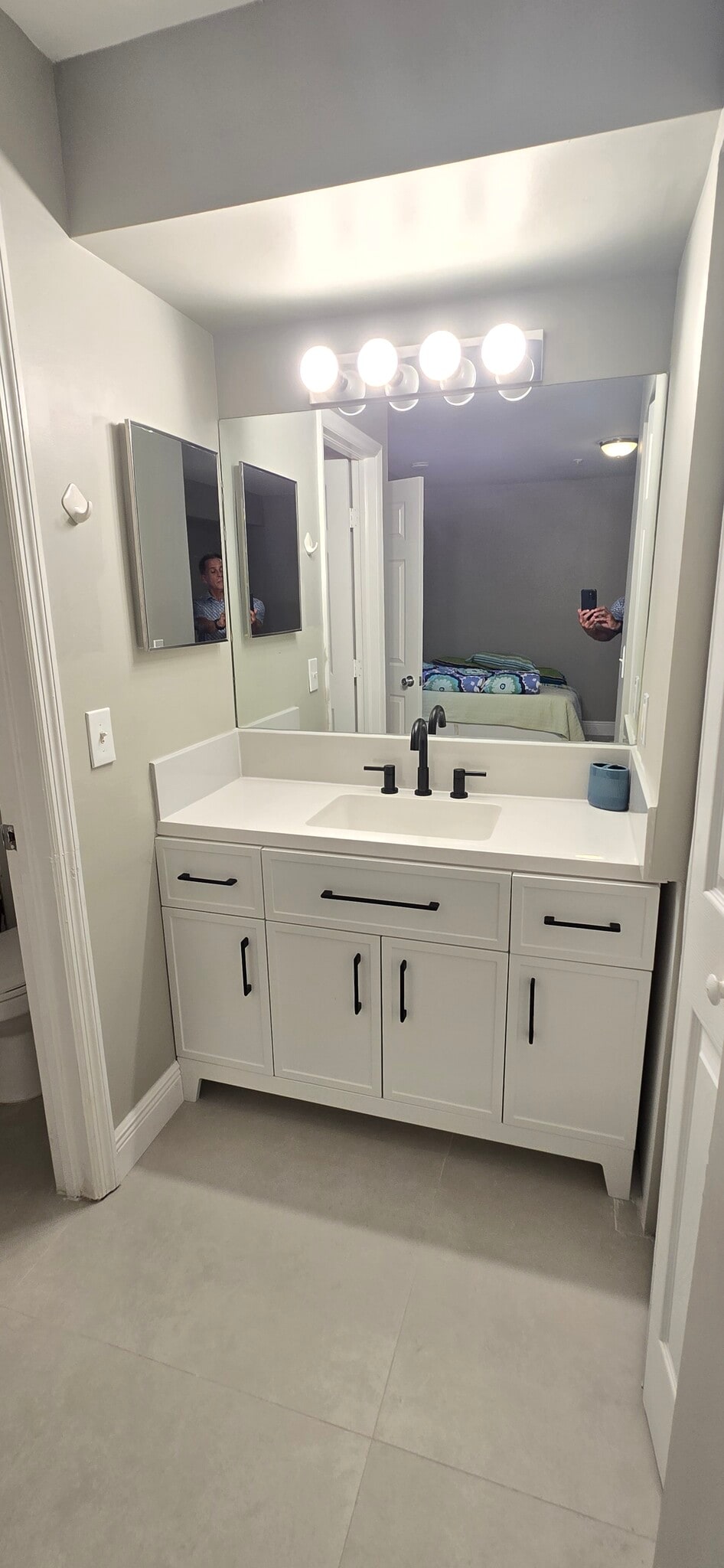 Master bath - 2945 NE 185th St