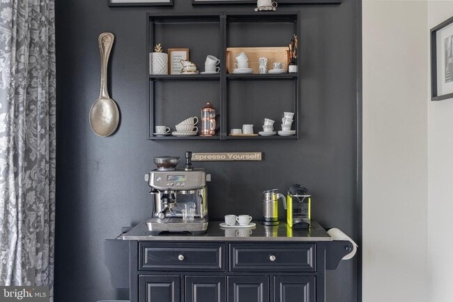 Building Photo - 5804 Summers Grove Rd