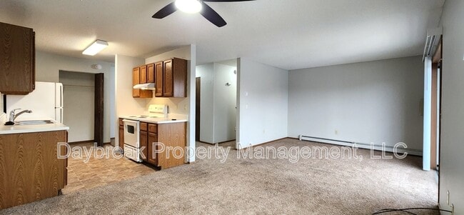 Building Photo - 1210 34th Ave S