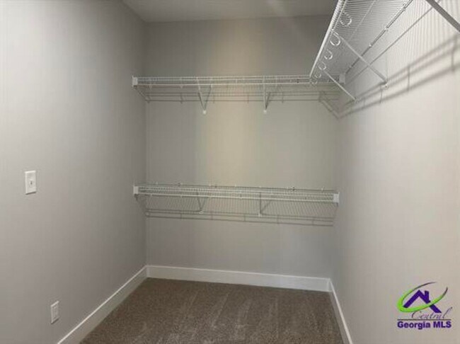 Building Photo - 113 Black Birch Ln