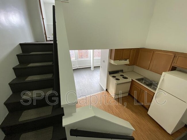 Building Photo - 14 Baltimore St