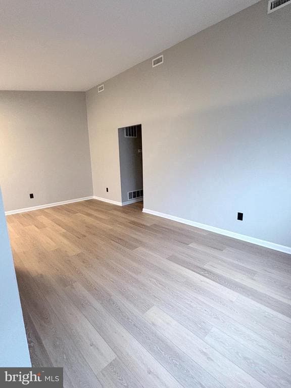 Building Photo - 390 Aldeberan Dr