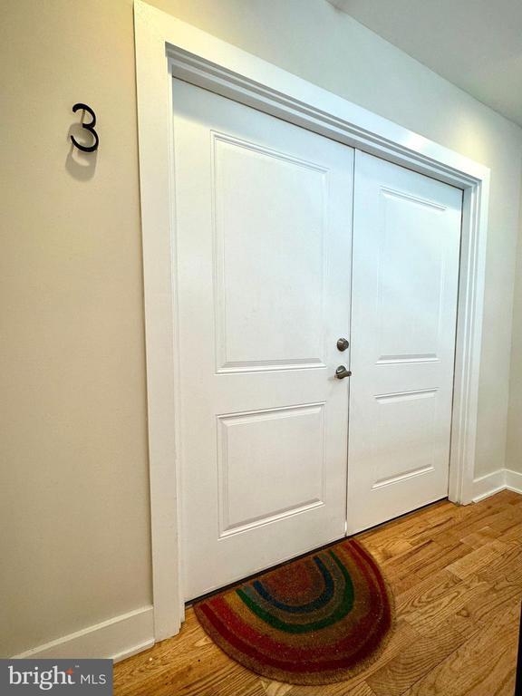 Building Photo - 1012 S Randolph St