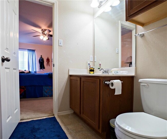 Building Photo - 10504 Wylie Dr