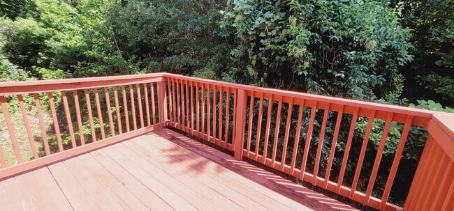 Building Photo - 2300 Timber Oak Ln