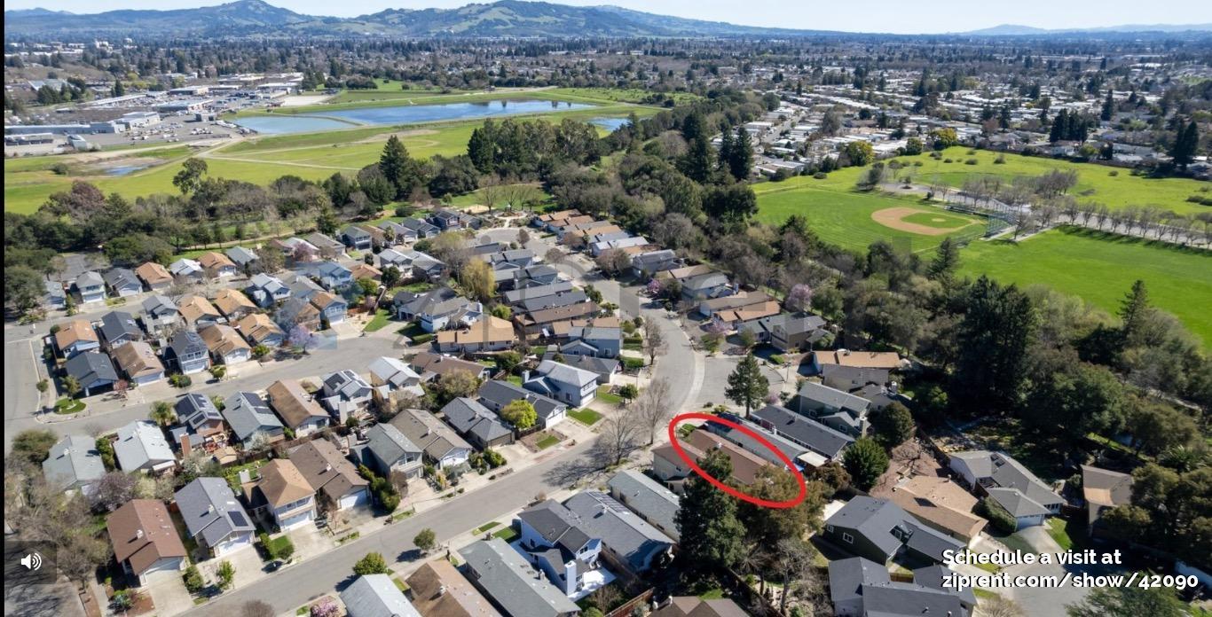 Building Photo - 1017 Stanislaus Way
