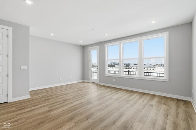 Building Photo - 404 Elite St