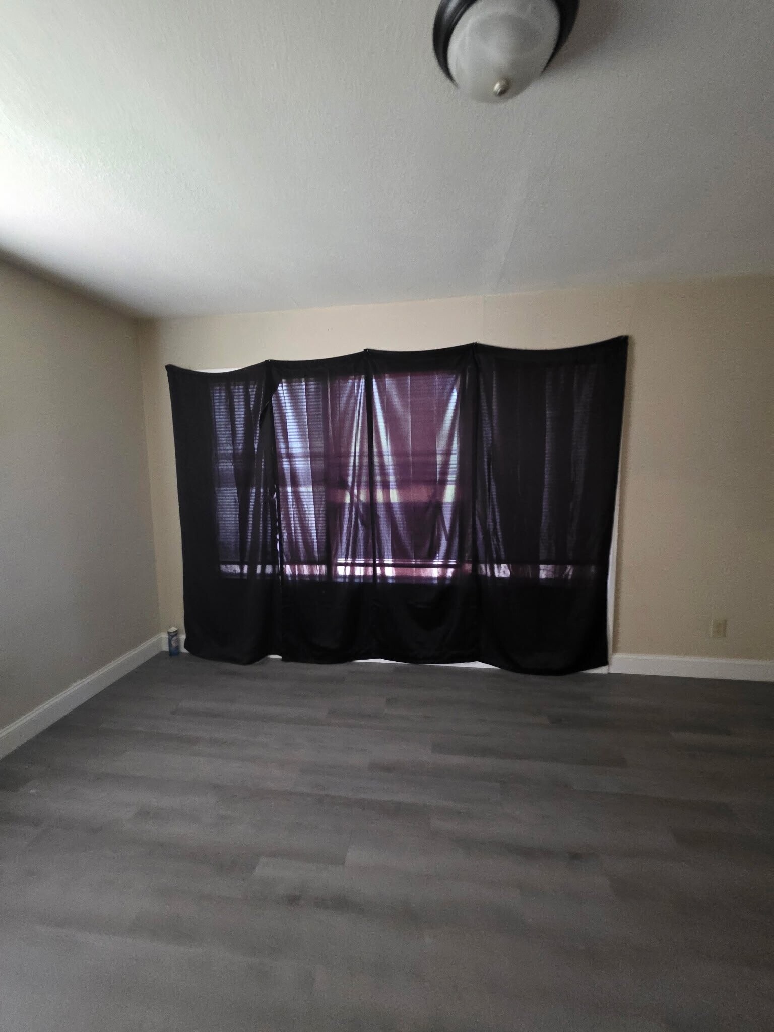 Building Photo - 801 Cantrell Heights St
